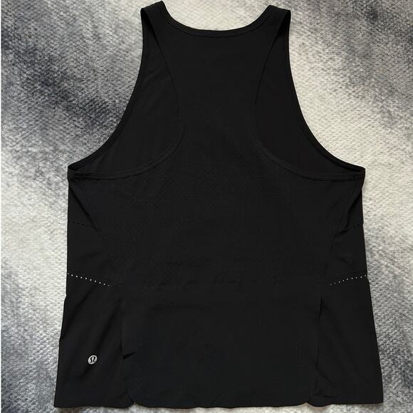 Lululemon Find Your Pace Women Tank Black Vented Reflective Top Medium 8 - 10 - Picture 3 of 11
